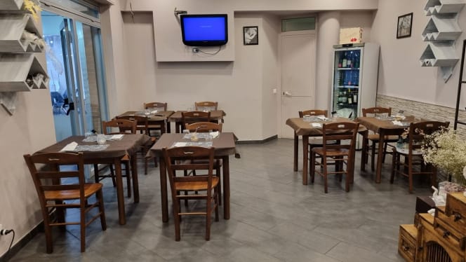 De Pascale Food Risto & Pizzeria - 8