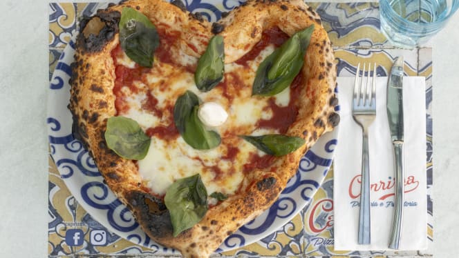 Caprizza (Pizzería y Cocina Napolitana) - 6