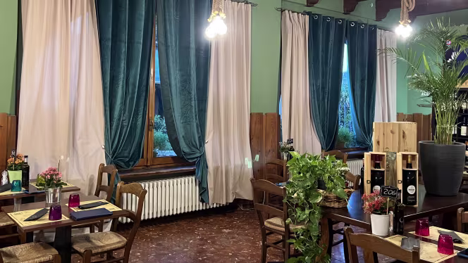 La Vecchia Rama Osteria & Pizzeria - 5