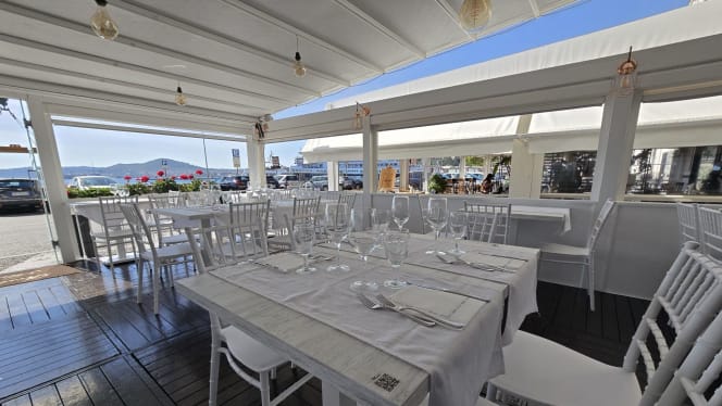 Ristorante Mustafà Al Porto Di Pozzuoli - 3