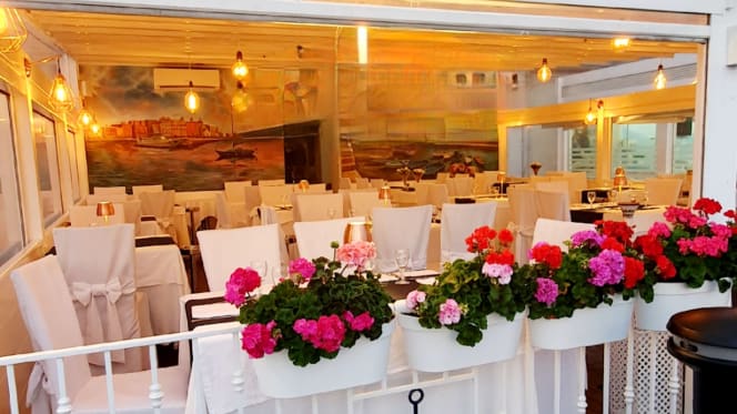 Ristorante Mustafà Al Porto Di Pozzuoli - 7