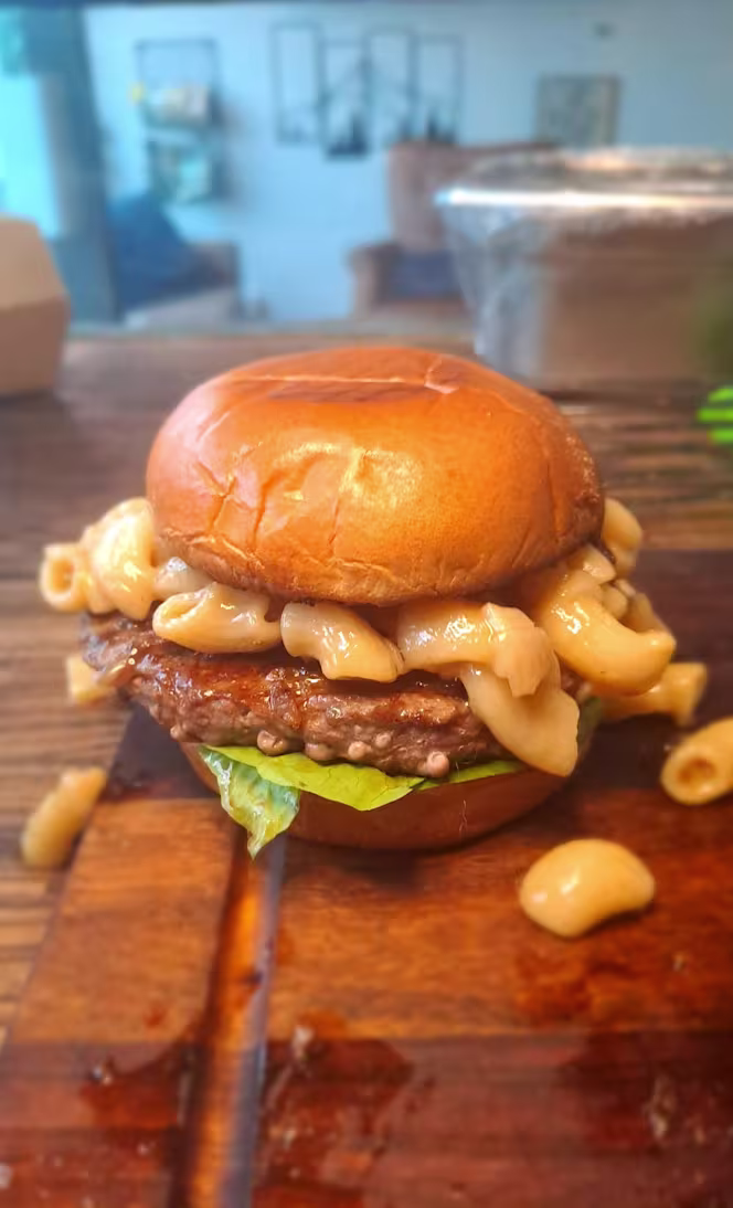 Larry's Pizzeria - 3