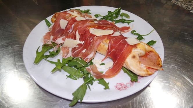 È Qui la Pizza dei Fratelli De Sivo - Napoli - 7