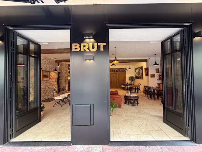 Brut - 4