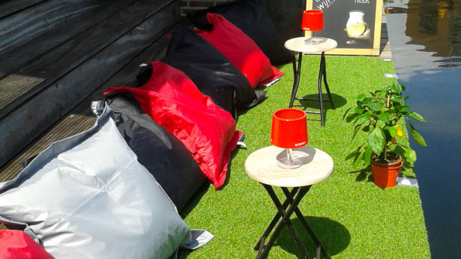 Eet- en Biercafe Haagse Bluf - 6