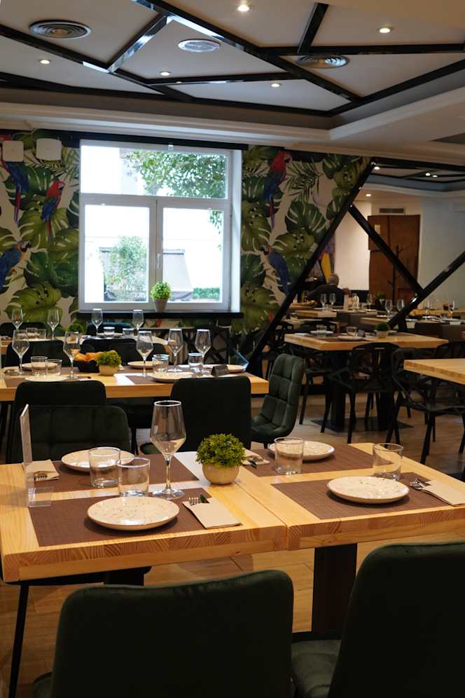 Restaurante Mediterráneo Puerto Noble - Manuel Becerra - 8