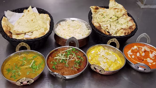 Diwali Palace Bussum- Nepalese & Indian Restaurant - 3