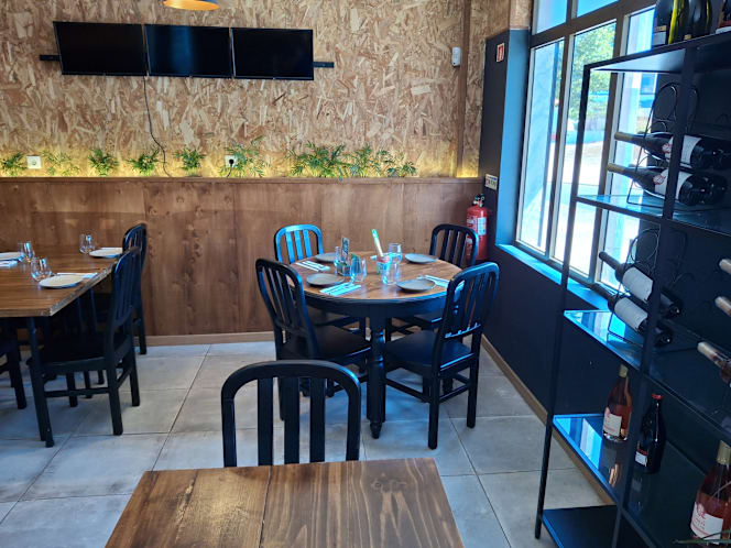 Fly Food Loves You - Sobreda - 0