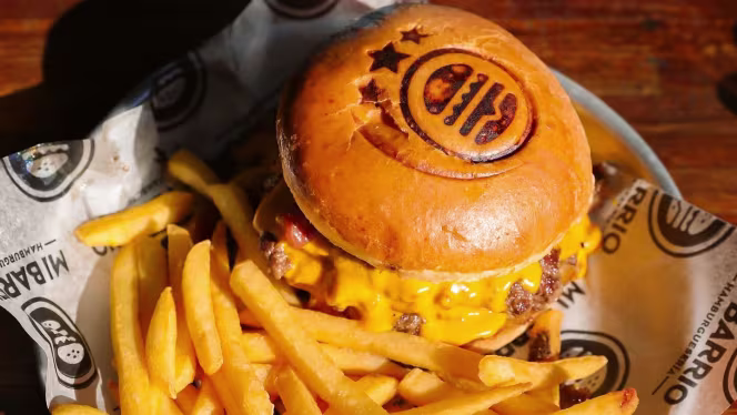 Mi Barrio Hamburguesería - 7