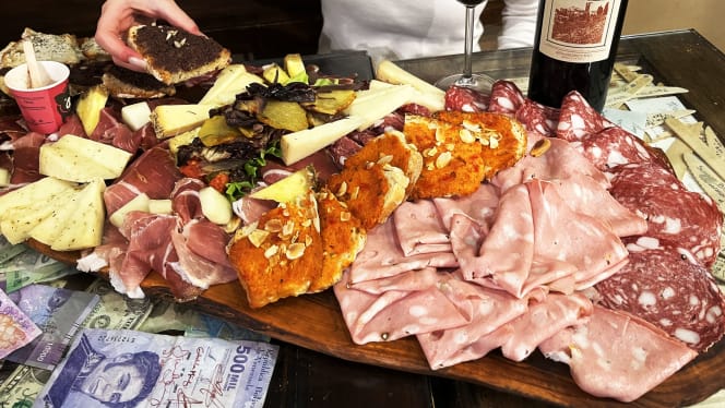 La Prosciutteria Bologna Pratello - 2