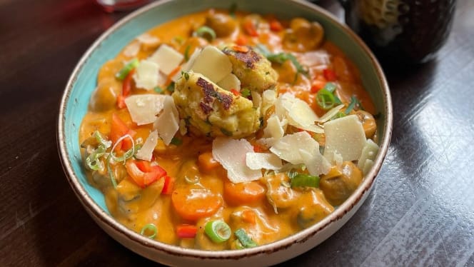 Gundis Café und Restaurant - 0