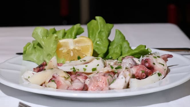 Bridge Restaurant & Pizza - 4