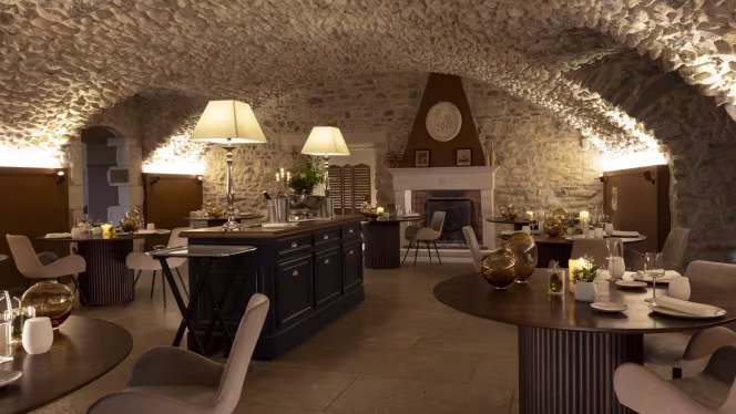 Château Les Oliviers de Salettes - Le Grill - Charols - 2