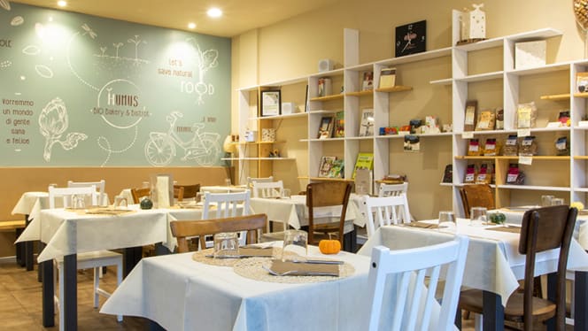 Humus Bio Bakery Bistrot - 9