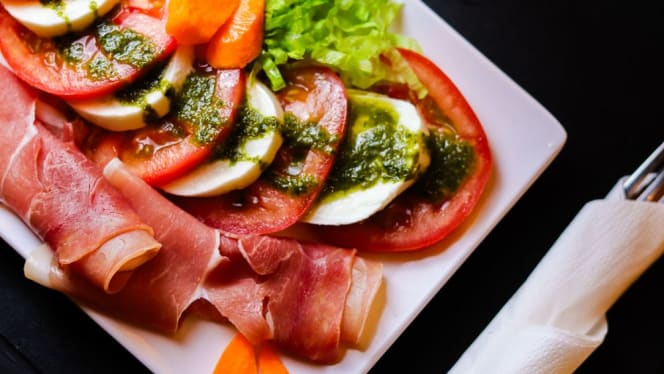 Leve Leve Tapas Bar - 6