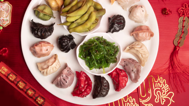 Tokyo2077 Gyoza y Ramen bar - 7