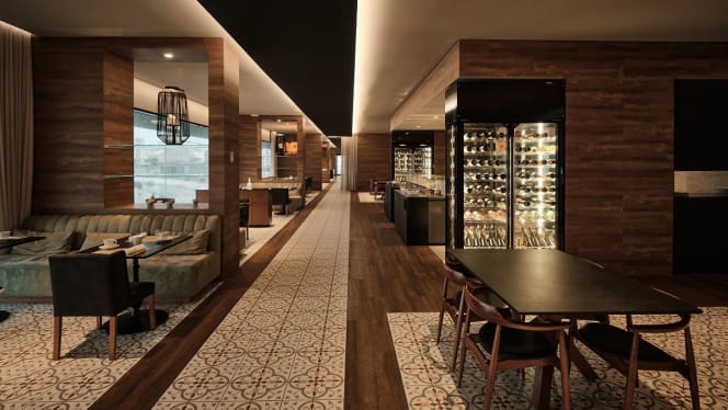 À Terra - Ponta Delgada - 0