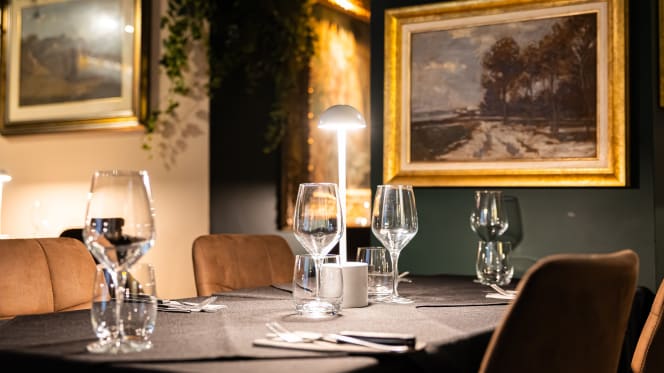 The Gallery Pizzart Food & Drink - 3