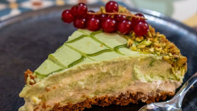 SaKana sushi Bar - 4