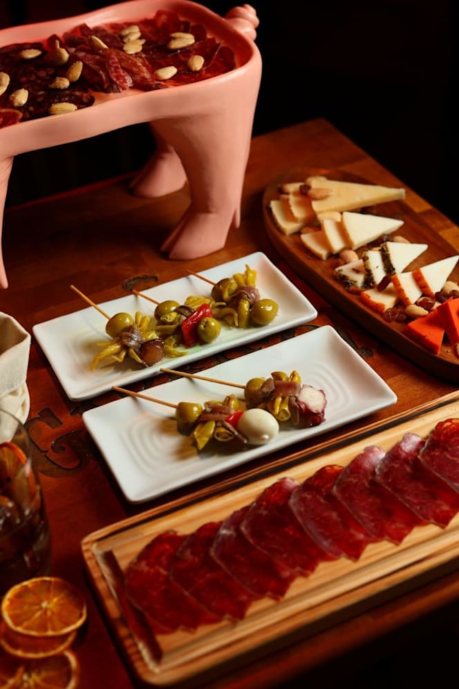 The Garrison Teatinos - 0