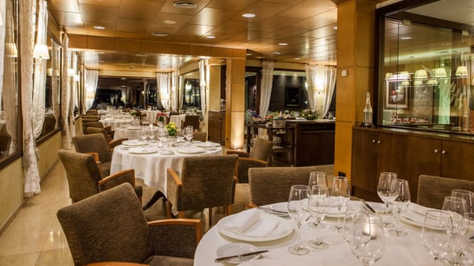 Tapies - Hotel Castell Ciutat - 9