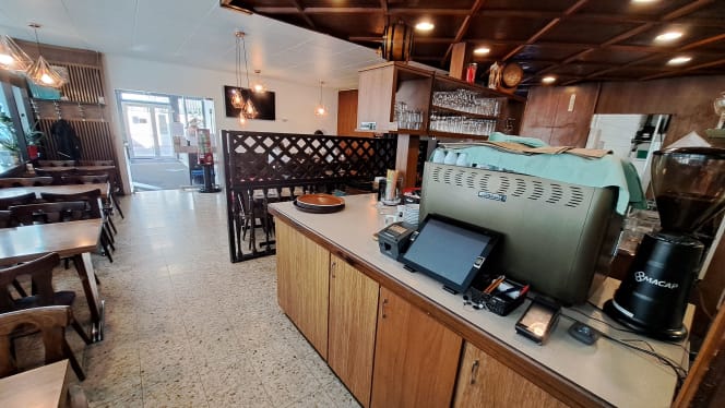 L'Idéal Restaurant - 5