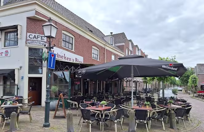 Cafe de Volendammer - 3