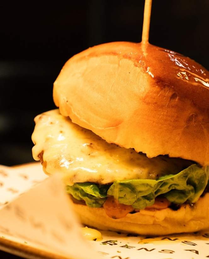Arens Bar & Grill - 5