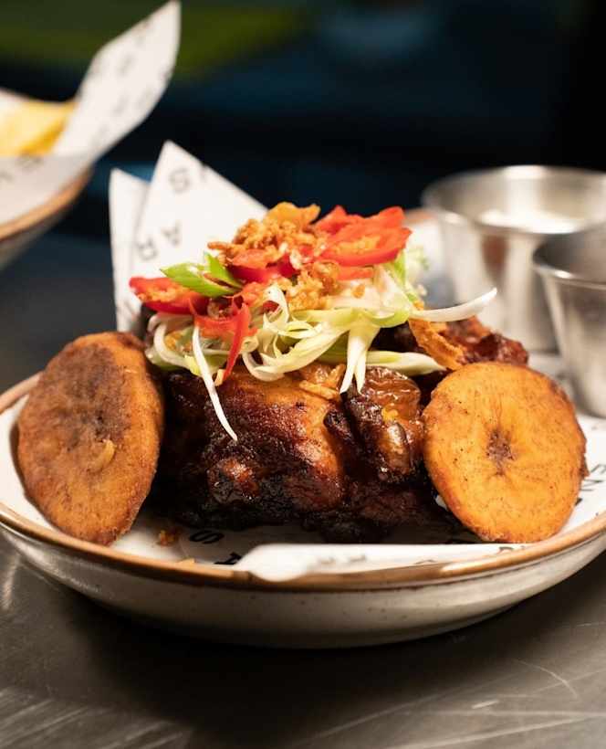 Arens Bar & Grill - 7