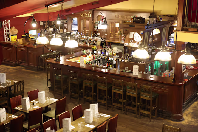 La Station Paris – Restaurant, Bar & Soirées Karaoké - Paris - 4