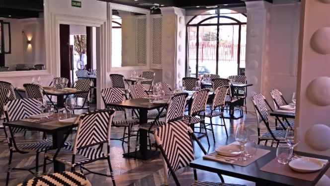 Sisa’s restaurant - 0