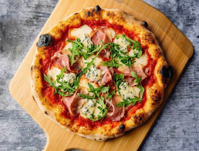 FENIX Sky bar | Tavola calda | Pizzeria - 0
