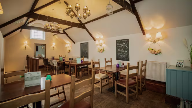 Royal George Thornbury - 0