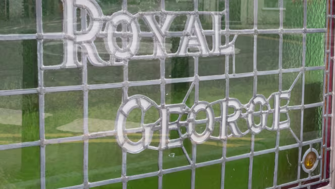 Royal George Thornbury - 4