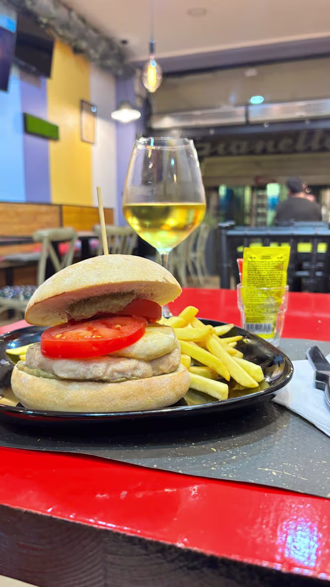 Lucky Burger - 1