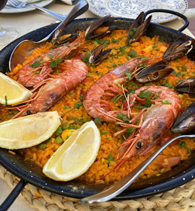 Sardinia Bar & Restaurant - 2