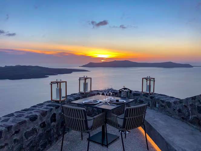 La Colline Restaurant - 0