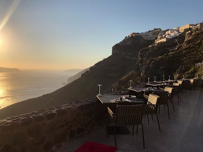 La Colline Restaurant - 7