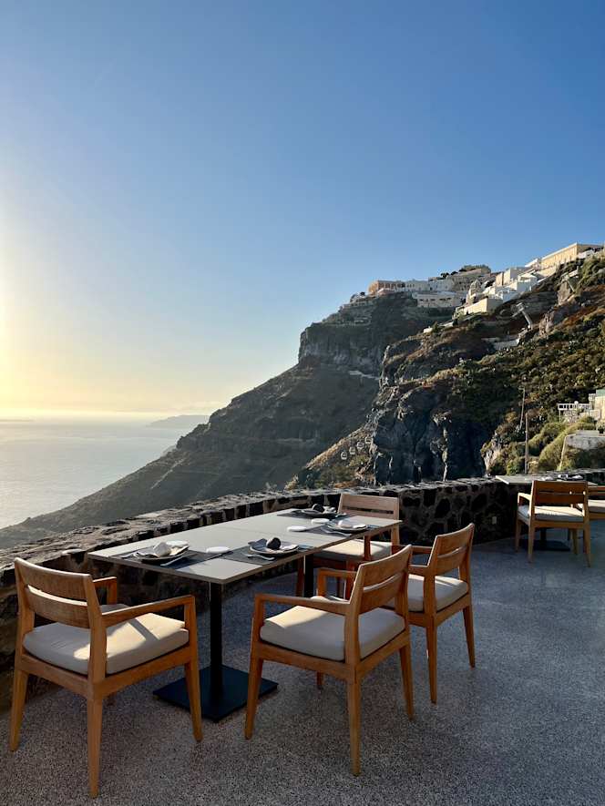 La Colline Restaurant - 5
