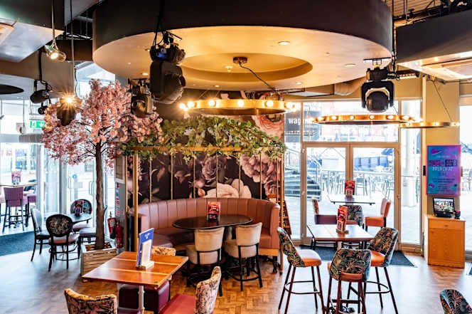 Slug and Lettuce Portsmouth - 6