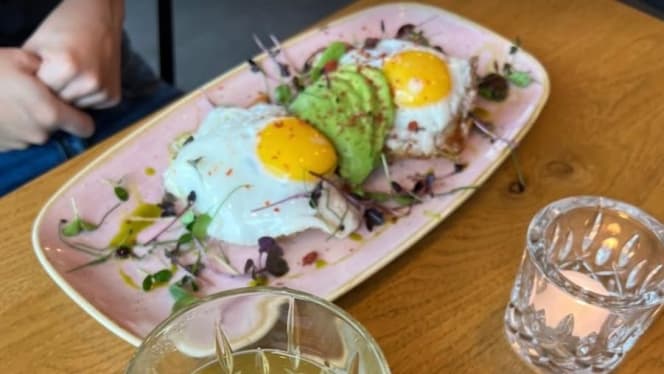 Schuster's Shop Bistro - 4