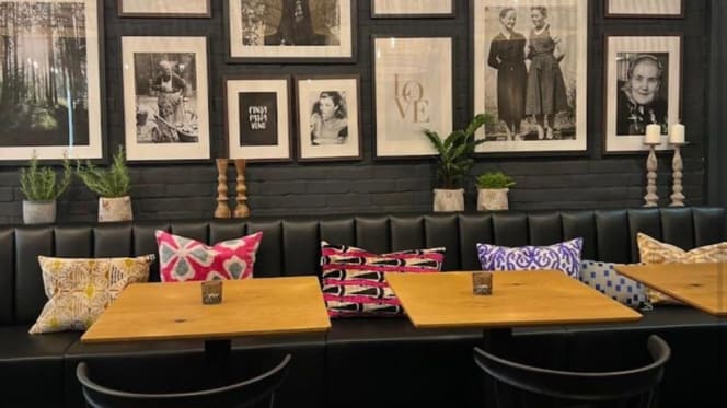 Schuster's Shop Bistro - 8