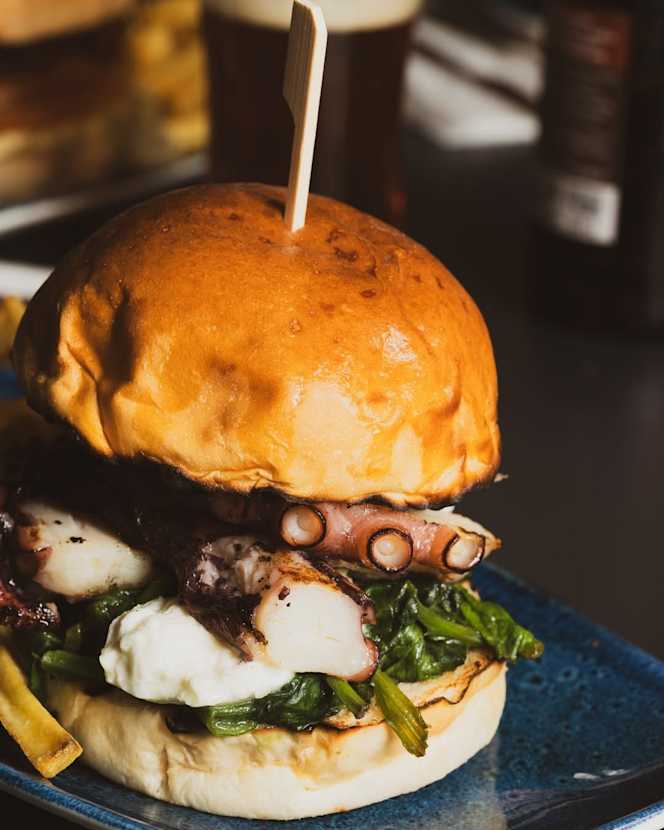 Patron Restaurant & Club - 3