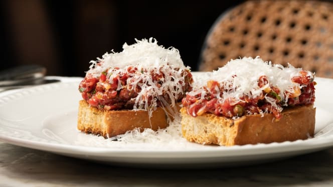 Mortimer House Kitchen - 1