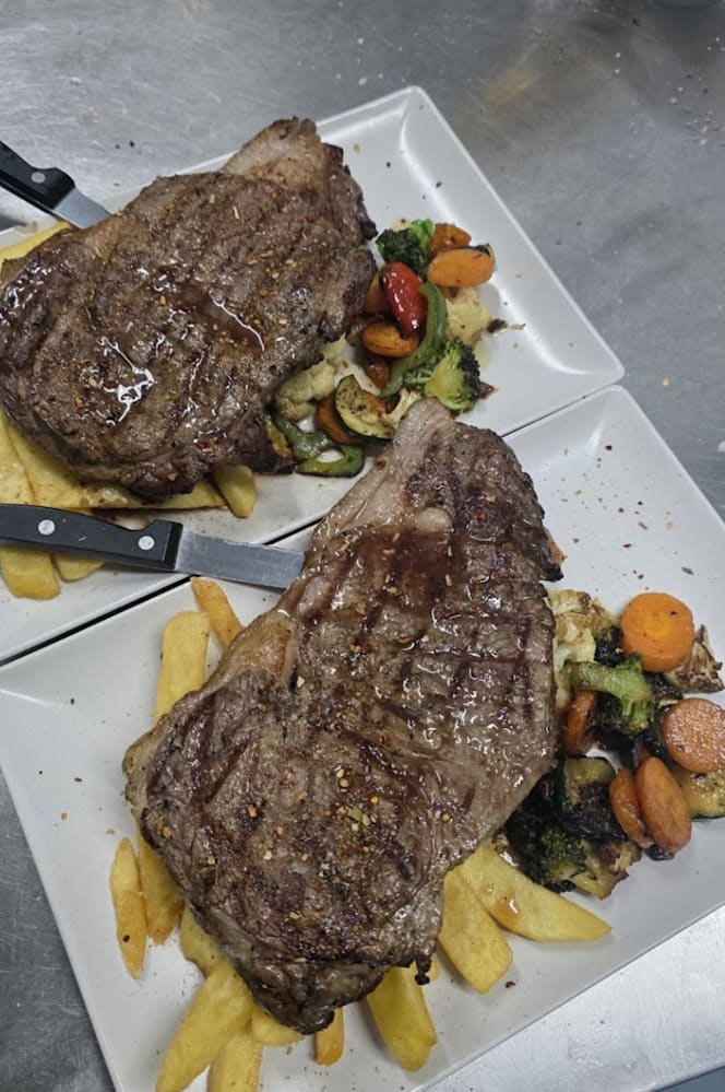 Bruno's grill - 8