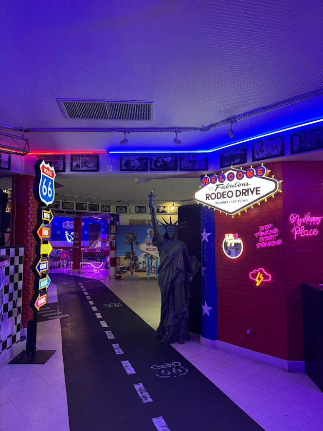 Rodeo Drive Restaurant - 9