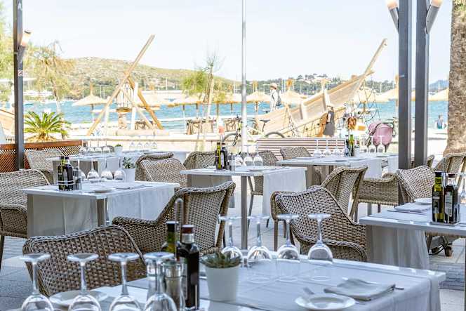 Iru Restaurant - 0