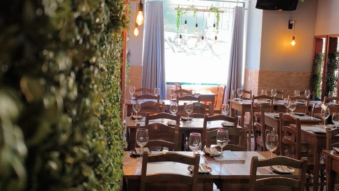 L-Tasca by Maria Peixeira - 3