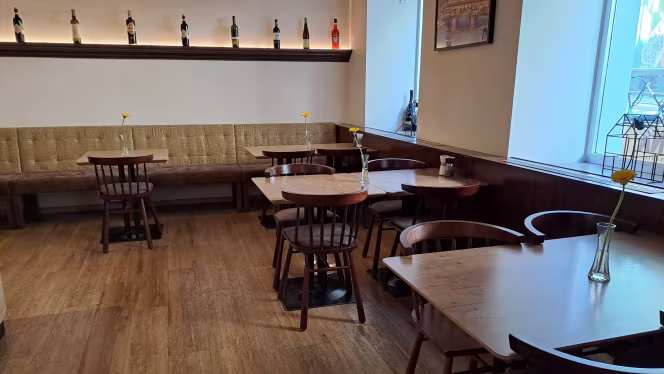 Pizzeria Ristorante Toscana - 2