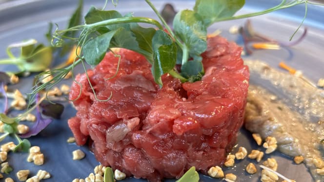 Giuliana Bar and Restaurant - 1